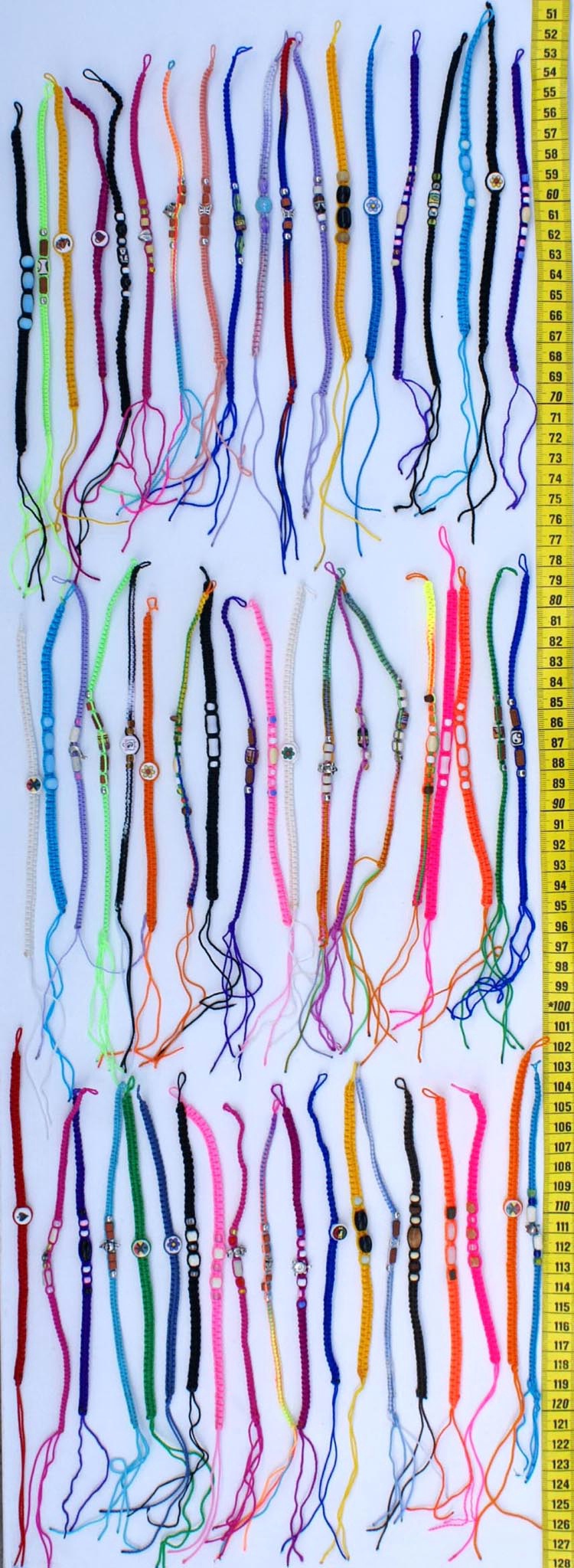 LOTE DE 30 PULSERAS DE MACRAME CON CERAMICA
